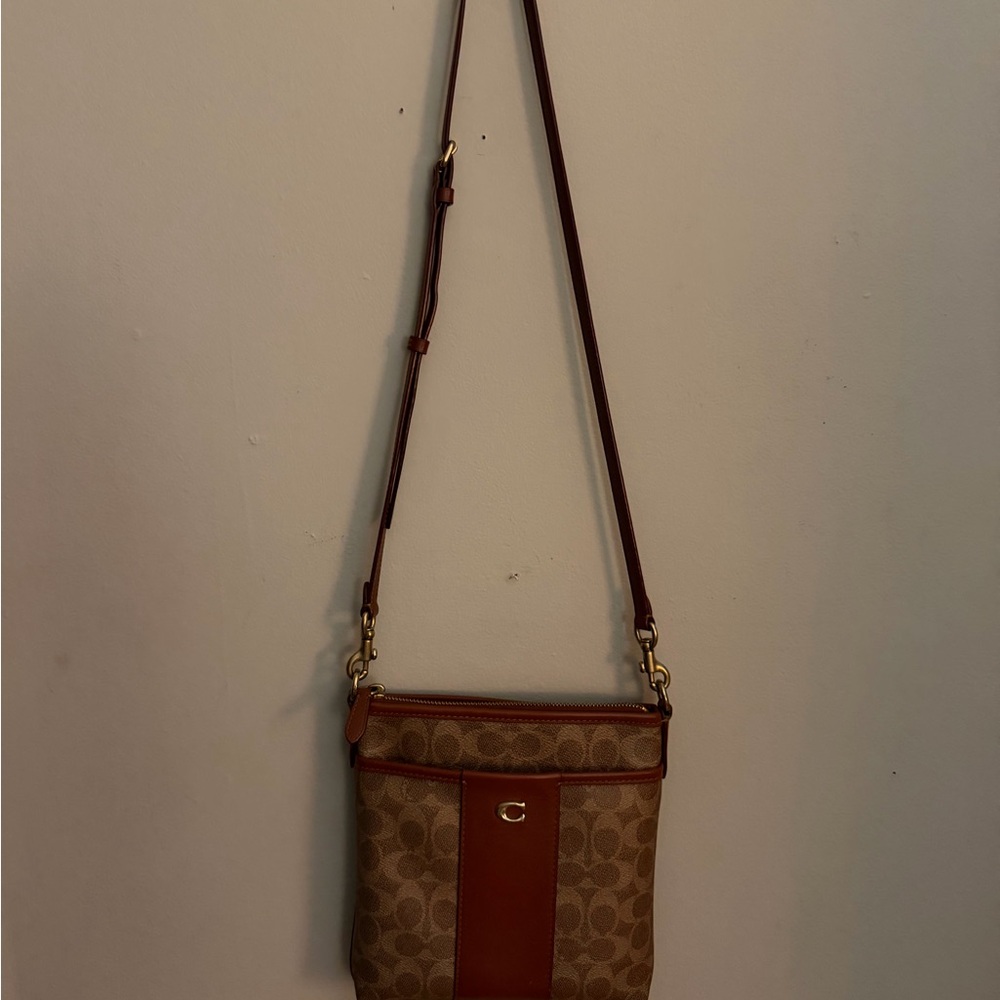 Coach Crossbody Bag and Wallet Set - Picture 5 of 12